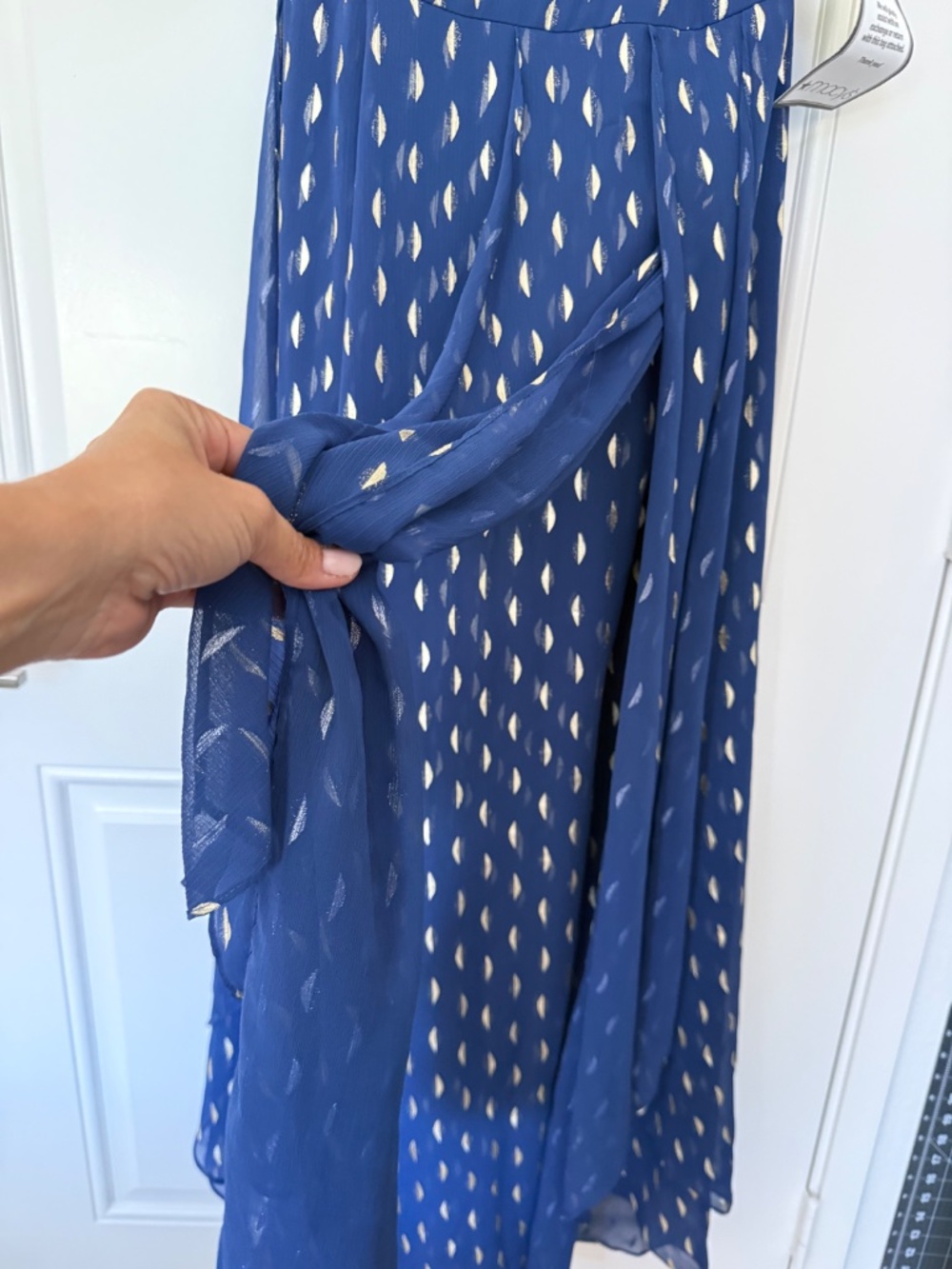 Navy and Gold maxi dress - Sz 10p - Picture 4 of 11